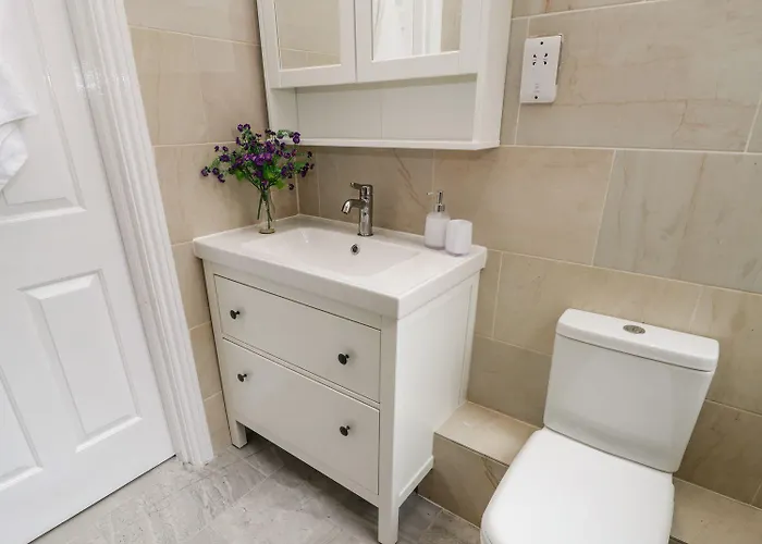 The Kesi Saltburn-by-the-Sea